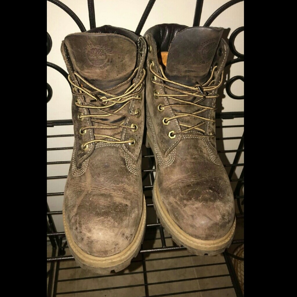 Rustic Brown Timberland RARE